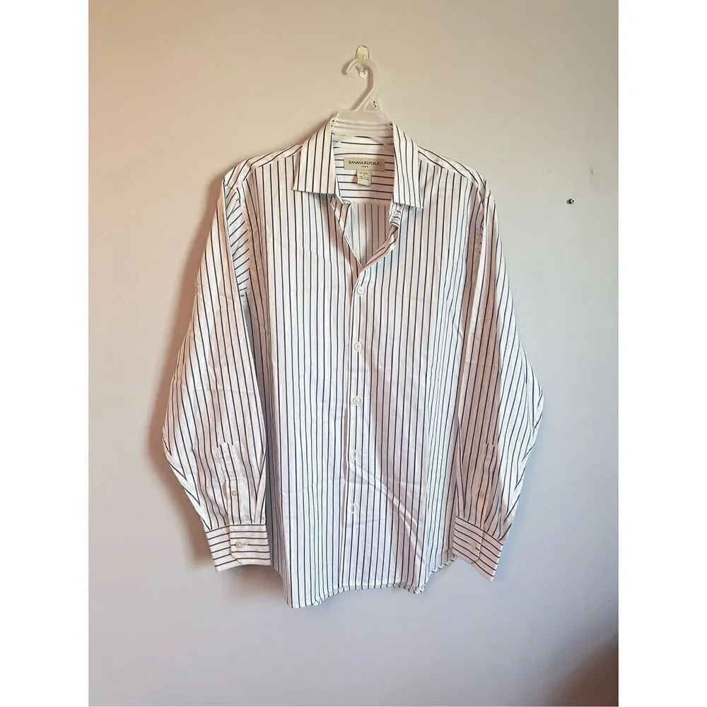NWT Banana Republic White with Blue Stripes Dress Shirt